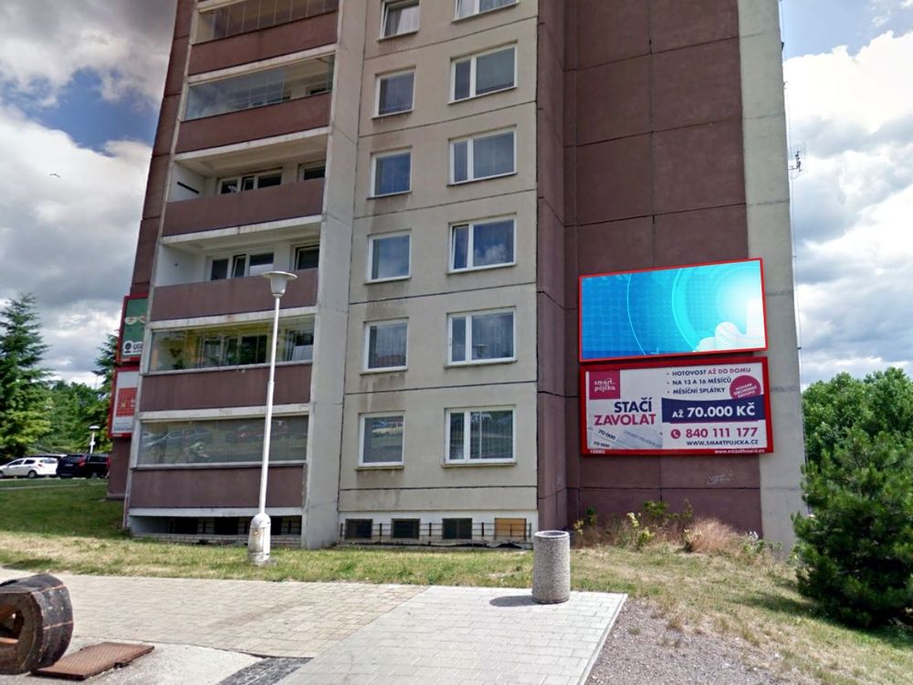 Václava Rabase - směr centrum, Kladno, u lávky do OC Central Kladno