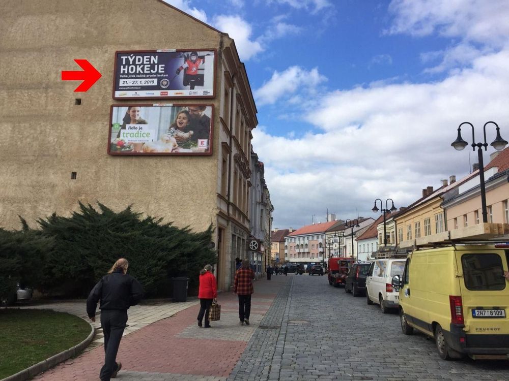 Jičín, Husova 1- horní (2)