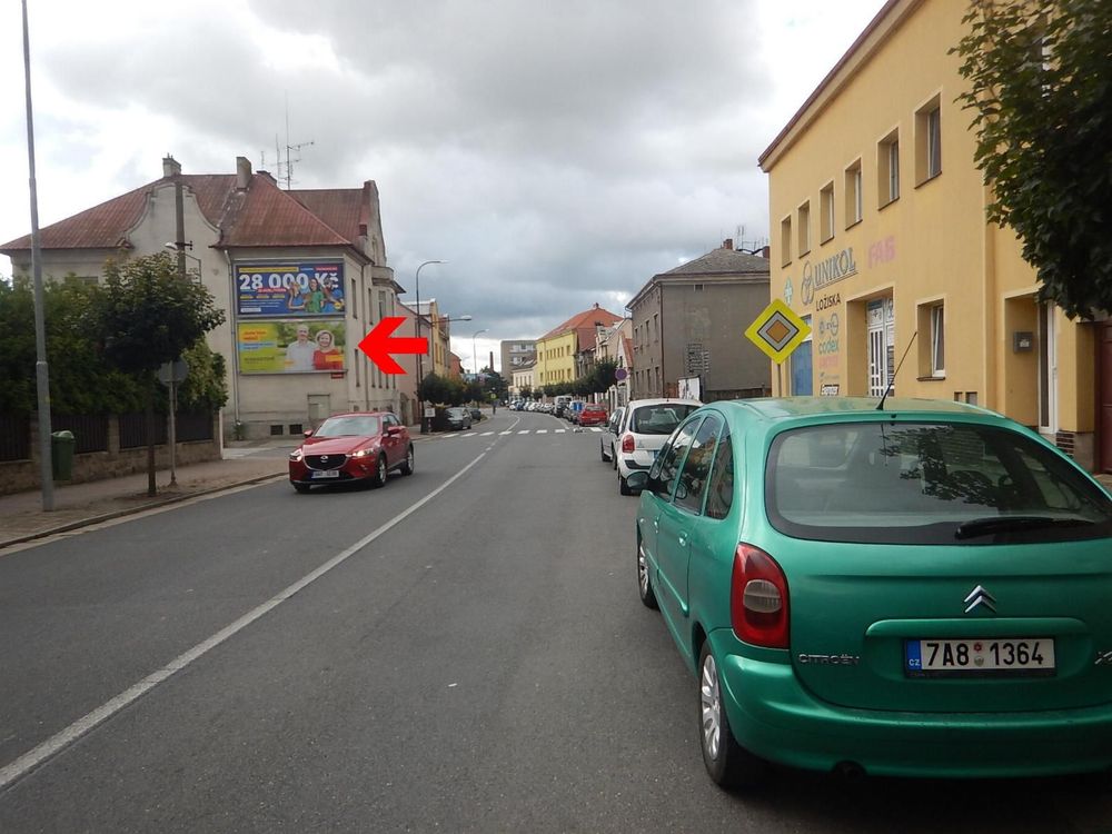 Nymburk, Boleslavská/Komenského 2 (2)