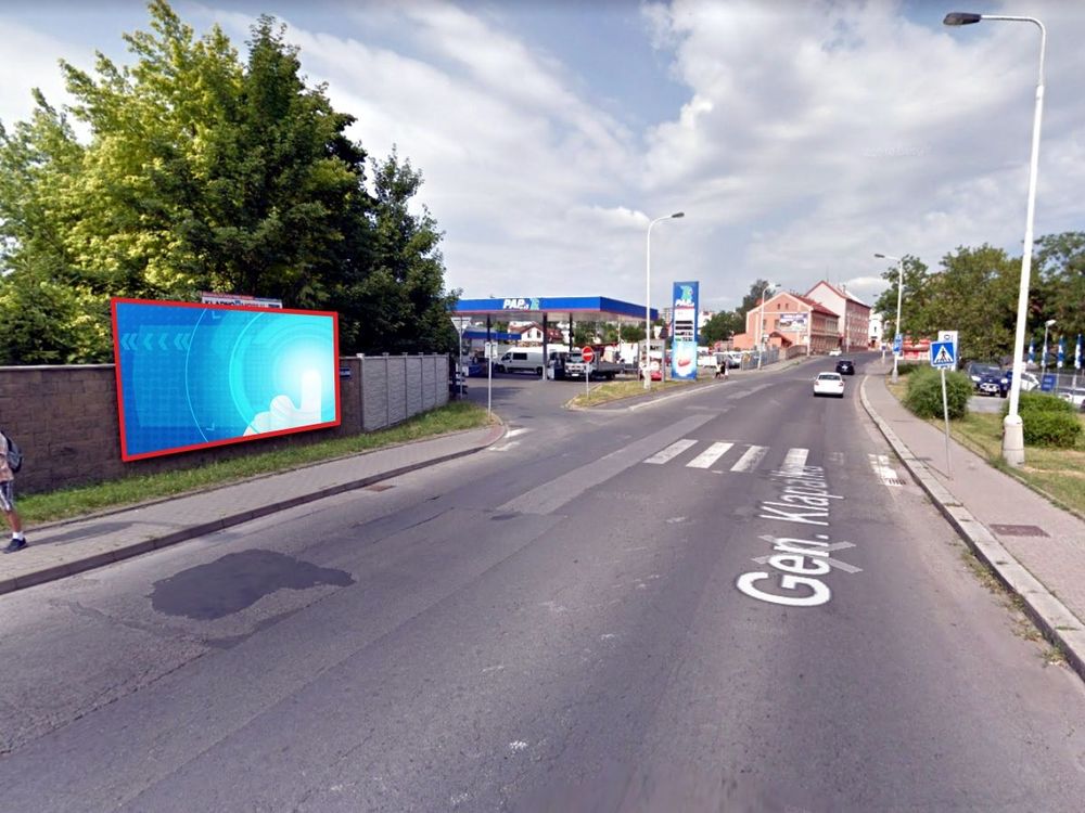 Gen. Klapálka, Kladno, u MOL čerpací stanice, naproti AAA Auto